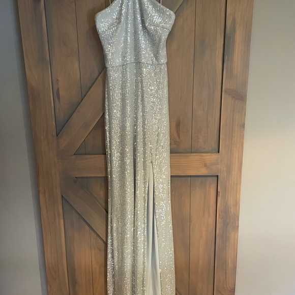 Evening dress by Aqua - Picture 2 of 12